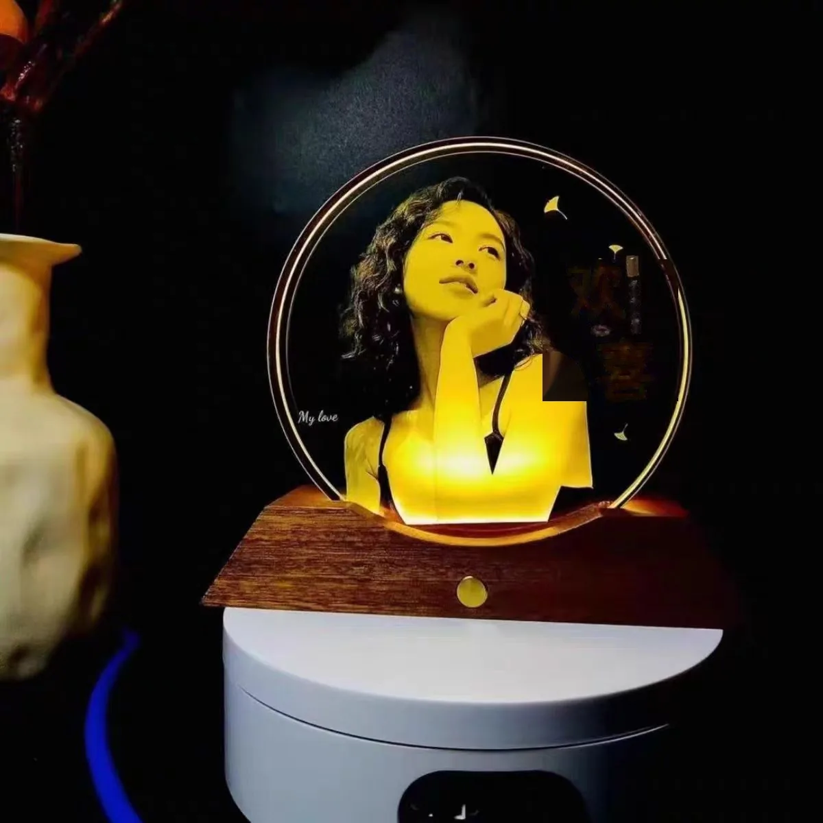 Custom 3D Laser-Carved Crystal Photo — Inner-Engraved Keepsake with Light Base - detail 9