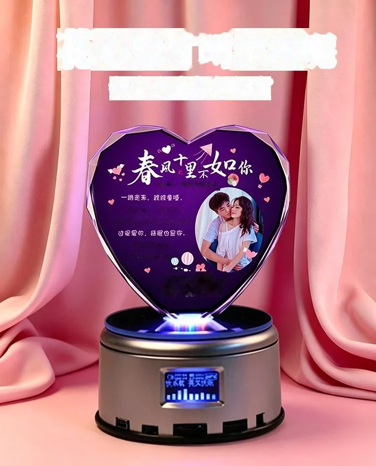 Custom Crystal Heart Night Light with Engraved Message (Anniversary / Birthday) - detail 5