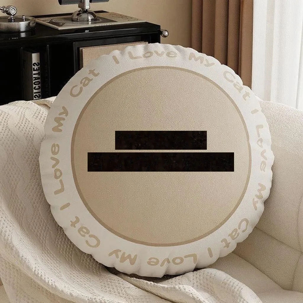 Custom Pet-Face Round Pillow — Photo Cushion from Your Cat / Dog - detail 8